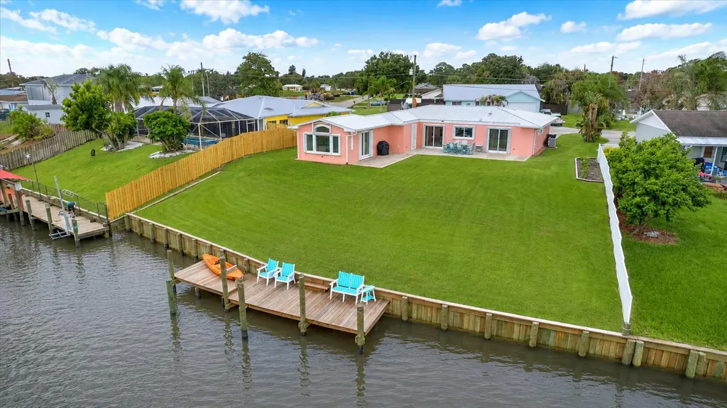 611 SE Harborview Drive Port St Lucie FL 34983