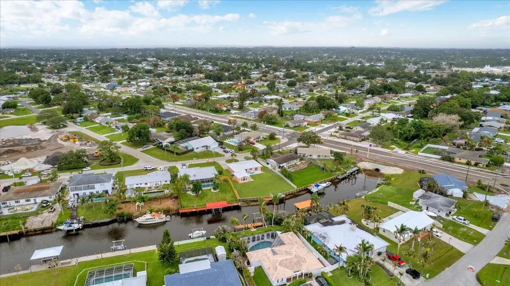 611 SE Harborview Drive Port St Lucie FL 34983