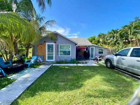 2231 Wilson Street Hollywood FL 33020