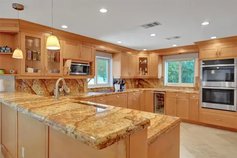 720 NW 29th Court Wilton Manors FL 33311