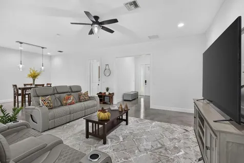 18842 93rd Road N The Acreage FL 33470