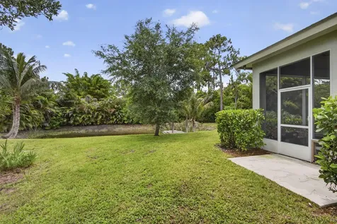 18842 93rd Road N The Acreage FL 33470