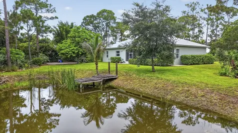 18842 93rd Road N The Acreage FL 33470