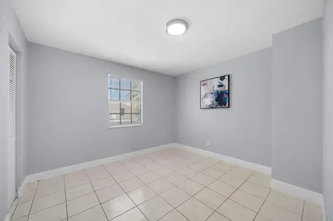 4527 NW 191st Terrace Miami Gardens FL 33055