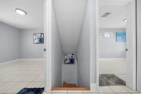 4527 NW 191st Terrace Miami Gardens FL 33055
