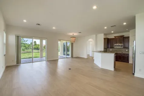 172 Manor Circle Jupiter FL 33458