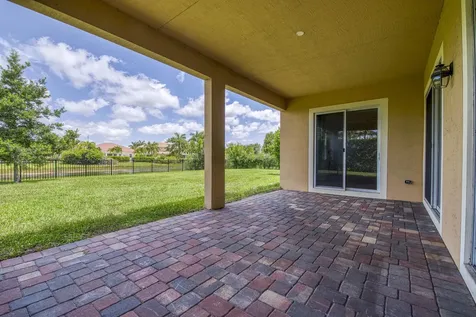 172 Manor Circle Jupiter FL 33458