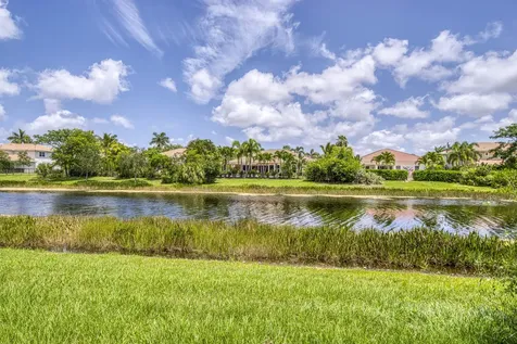 172 Manor Circle Jupiter FL 33458