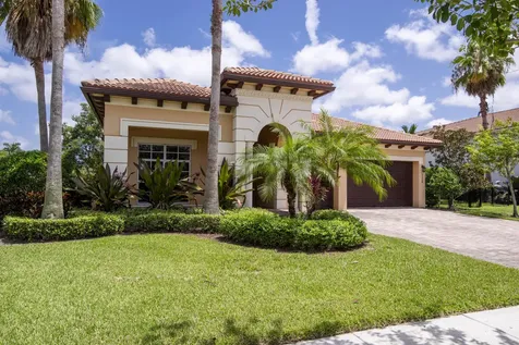 172 Manor Circle Jupiter FL 33458