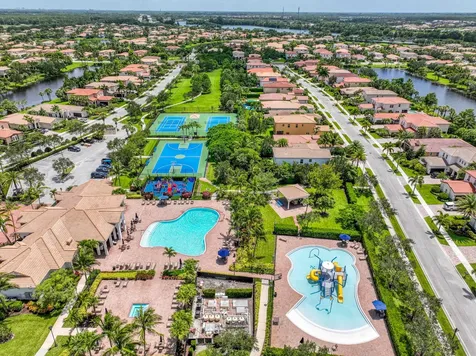 172 Manor Circle Jupiter FL 33458