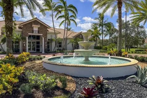 172 Manor Circle Jupiter FL 33458