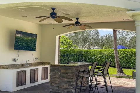 172 Manor Circle Jupiter FL 33458