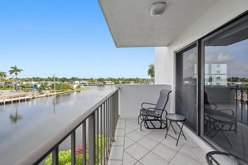 1839 Middle River Drive Fort Lauderdale FL 33305