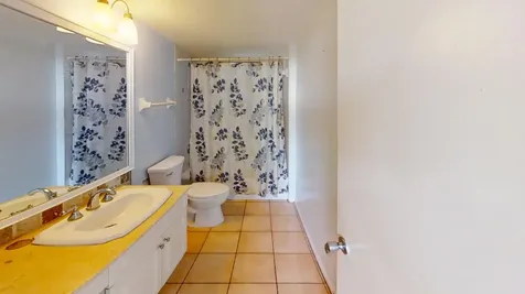 108 Royal Park Drive Oakland Park FL 33309