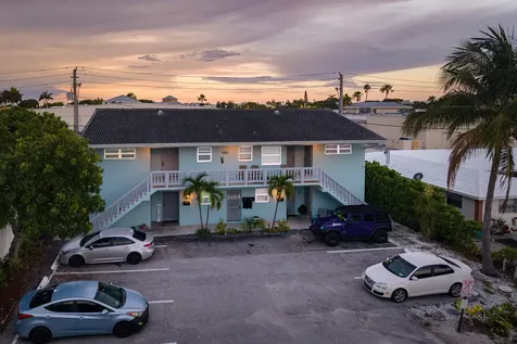 1001 SE 3rd Street Deerfield Beach FL 33441
