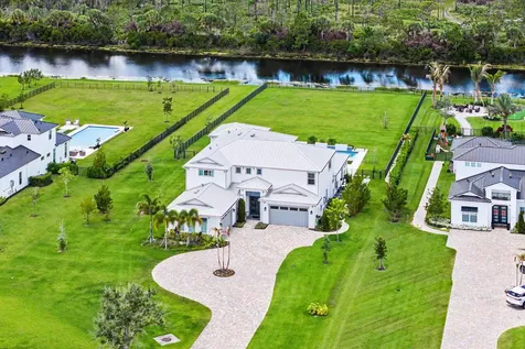 20020 SE Bridgewater Drive Jupiter FL 33458