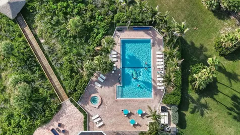 2700 N Hwy A1a Hutchinson Island FL 34949