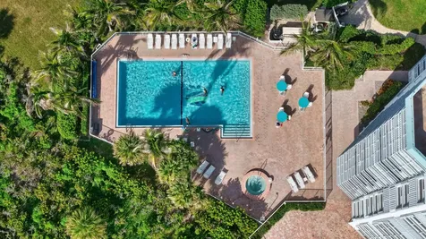 2700 N Hwy A1a Hutchinson Island FL 34949