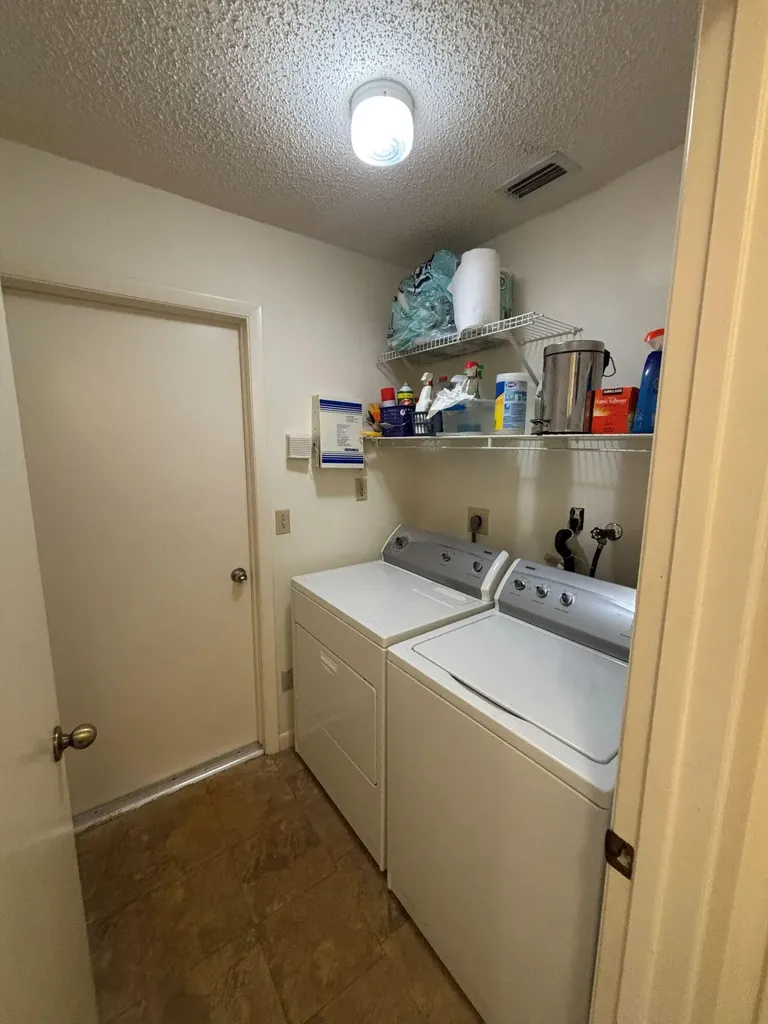 3145 Peachtree Way Davie FL 33328