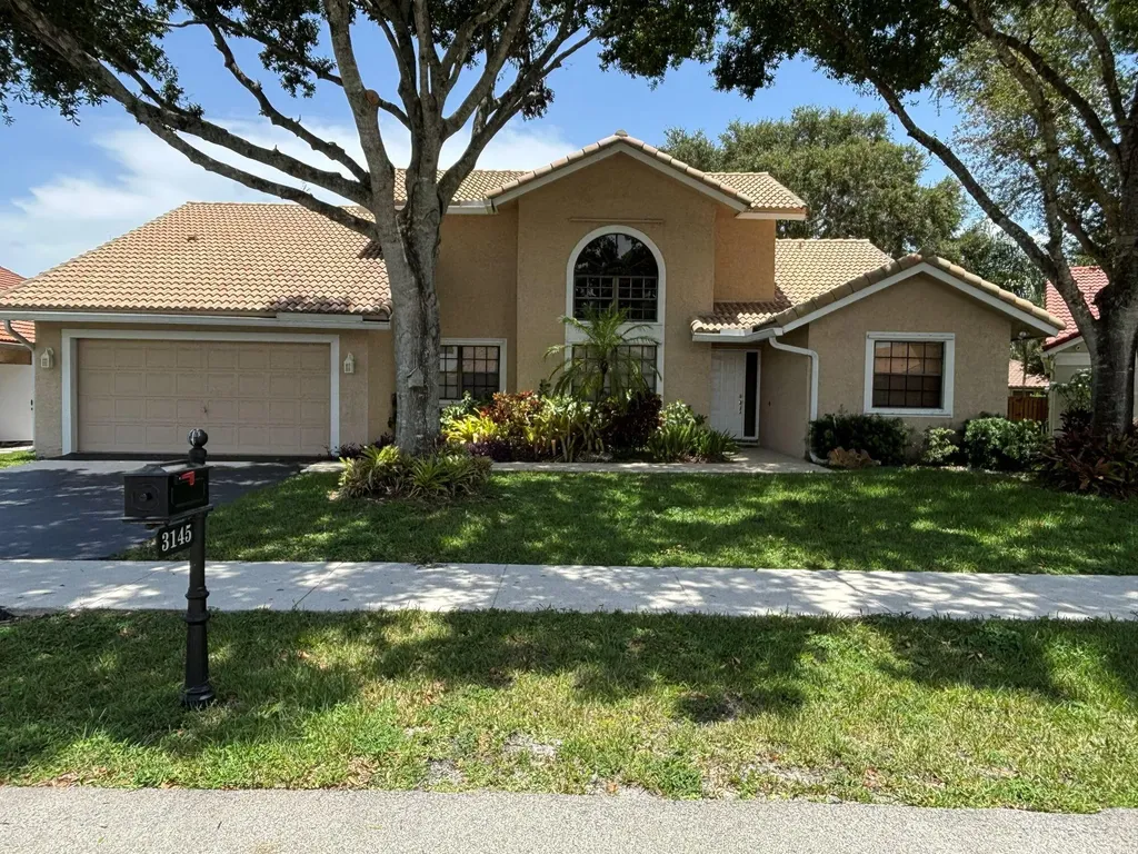 3145 Peachtree Way Davie FL 33328
