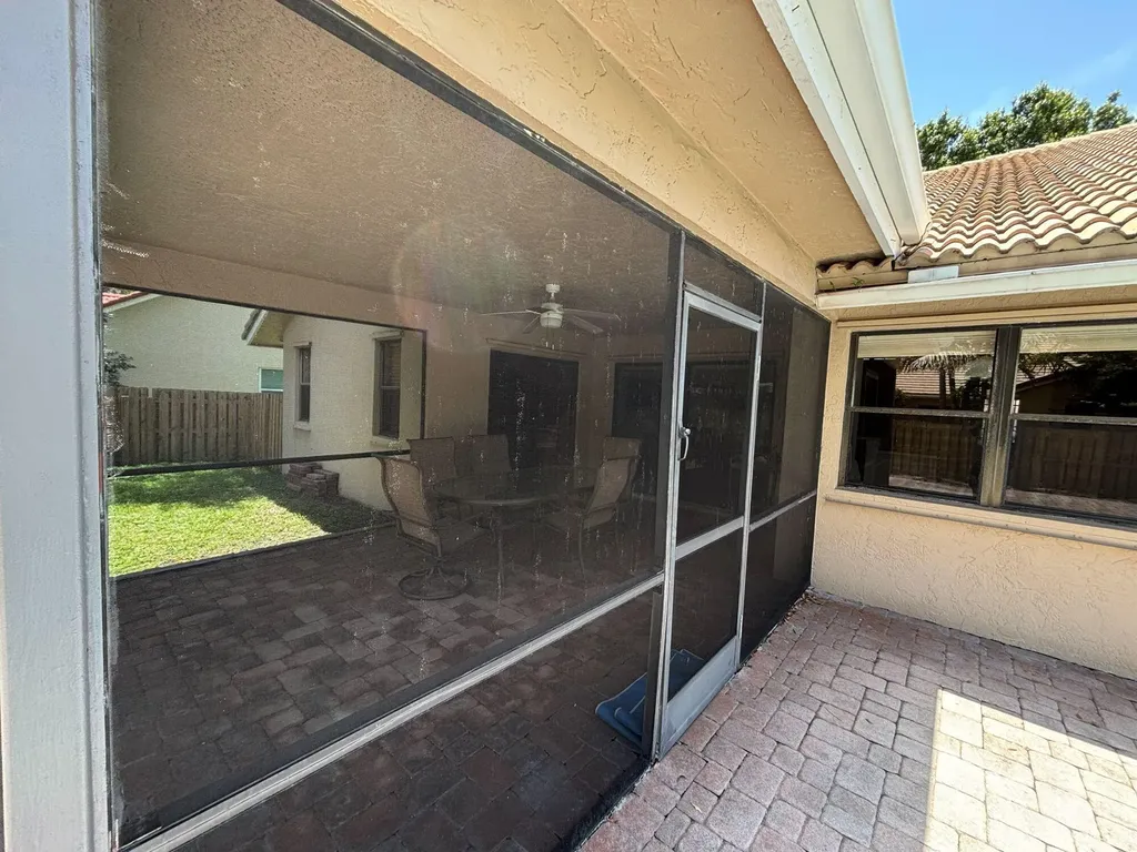 3145 Peachtree Way Davie FL 33328