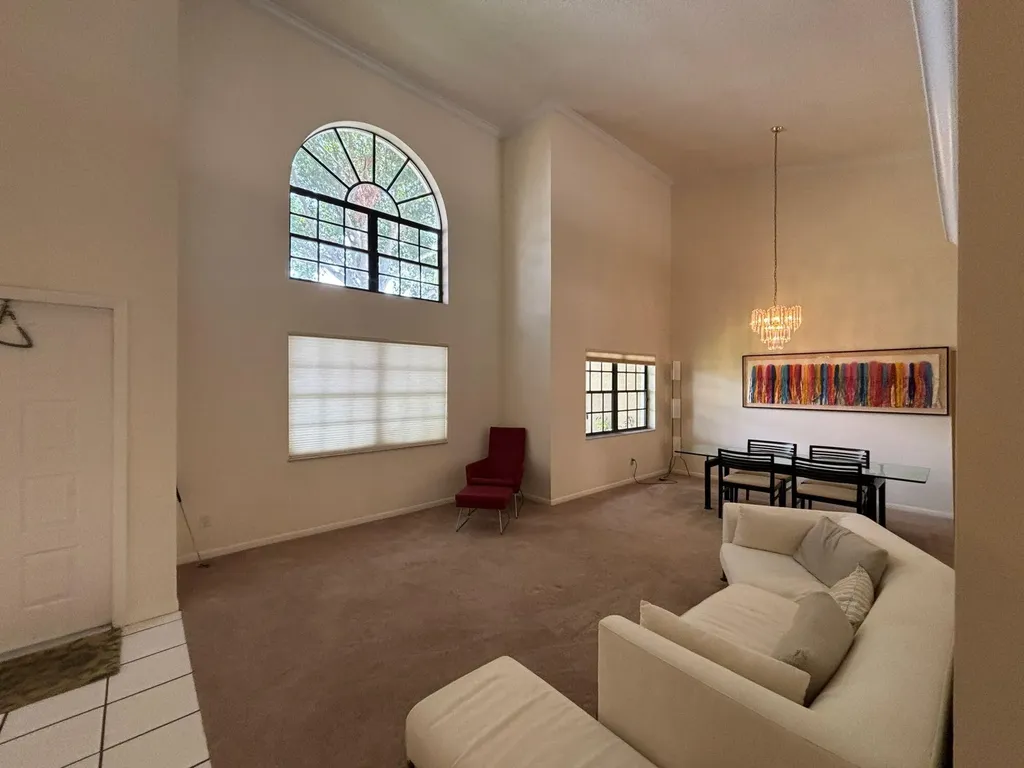 3145 Peachtree Way Davie FL 33328