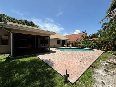 3145 Peachtree Way Davie FL 33328