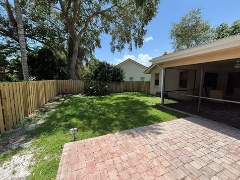 3145 Peachtree Way Davie FL 33328