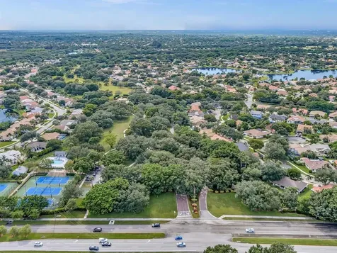 3145 Peachtree Way Davie FL 33328