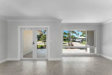 1525 SE 6th Street Deerfield Beach FL 33441