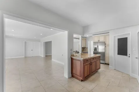 1525 SE 6th Street Deerfield Beach FL 33441