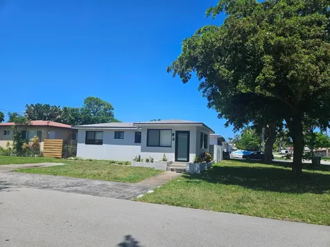 1401 N 16th Court Hollywood FL 33020