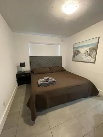 1401 N 16th Court Hollywood FL 33020
