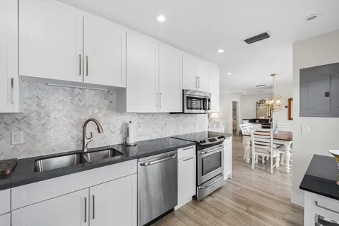4285 B Quail Ridge Drive N Boynton Beach FL 33436