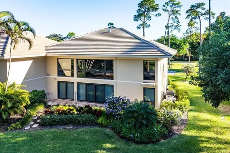 4285 B Quail Ridge Drive N Boynton Beach FL 33436