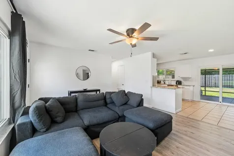 745 21st Street SW Vero Beach FL 32960