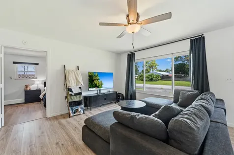 745 21st Street SW Vero Beach FL 32960