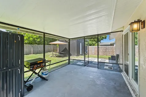 745 21st Street SW Vero Beach FL 32960