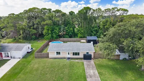 745 21st Street SW Vero Beach FL 32960