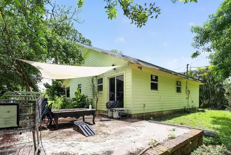 16393 E Mayfair Drive E The Acreage FL 33470