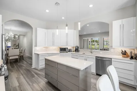 123 Palm Bay Terrace Palm Beach Gardens FL 33418