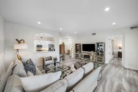 123 Palm Bay Terrace Palm Beach Gardens FL 33418