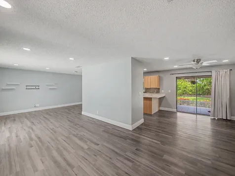 126 Chapel Lane Tequesta FL 33469