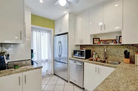 1461 S Ocean Boulevard Lauderdale By The Sea FL 33062