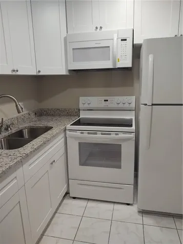 16 Keswick A Deerfield Beach FL 33442