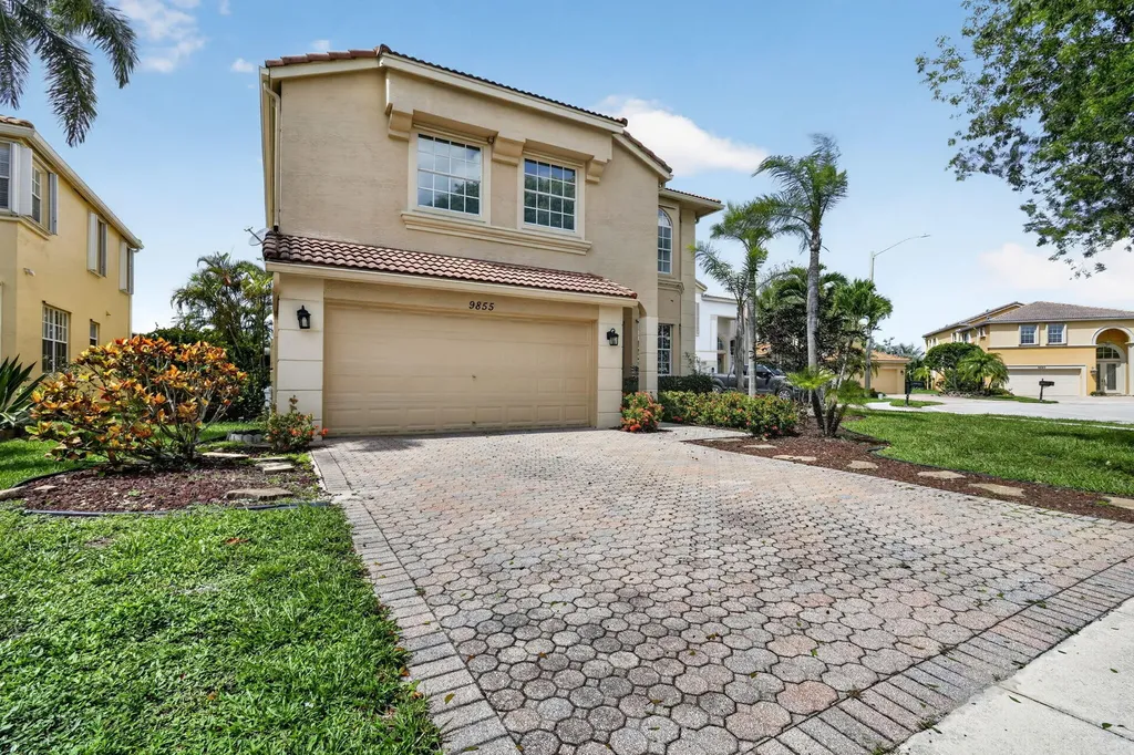 9855 Woolworth Court Wellington FL 33414