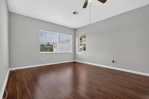 9855 Woolworth Court Wellington FL 33414