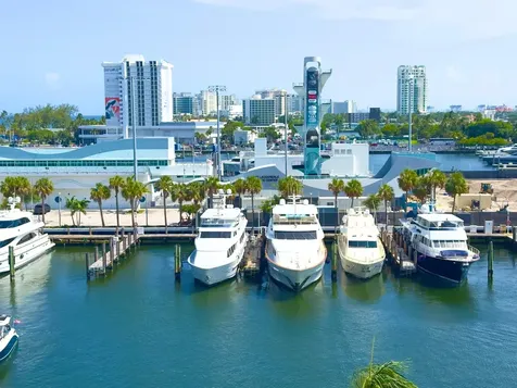 1 Las Olas Circle Fort Lauderdale FL 33316