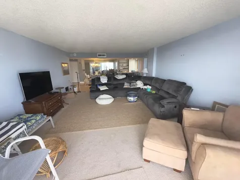 1 Las Olas Circle Fort Lauderdale FL 33316