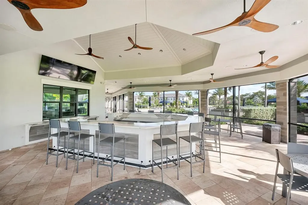 2387 Rollingwood Court Oakland Park FL 33309